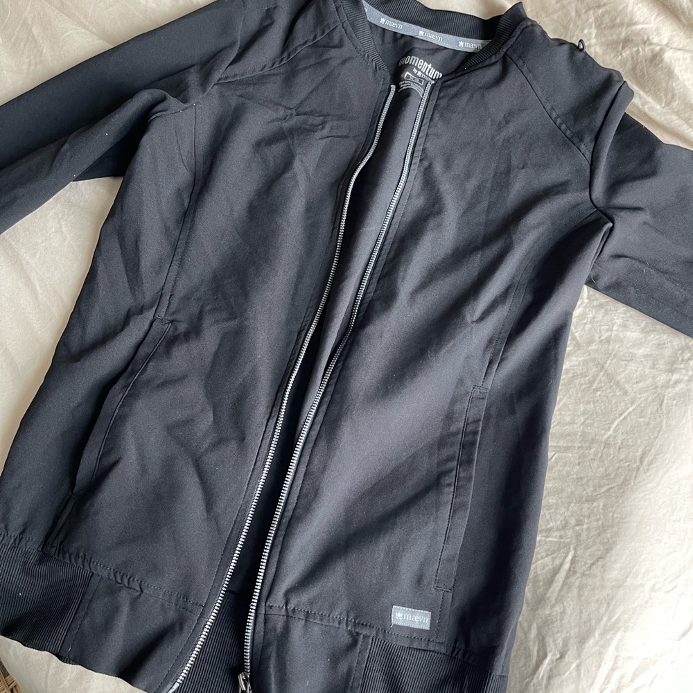 Black scrub jacket